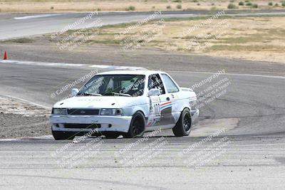 media/Sep-14-2024-Speed Ventures (Sat) [[a2bf28f496]]/Yellow Group/Session 3 (Offramp)/